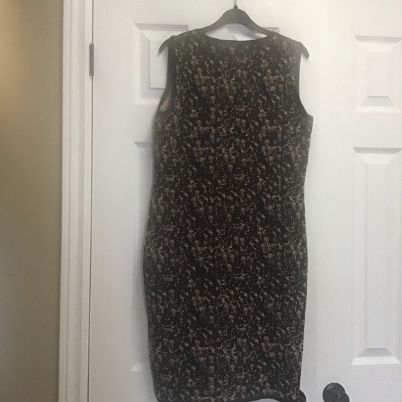 New dress never worn woollen dress knee length - Picture 2 of 8